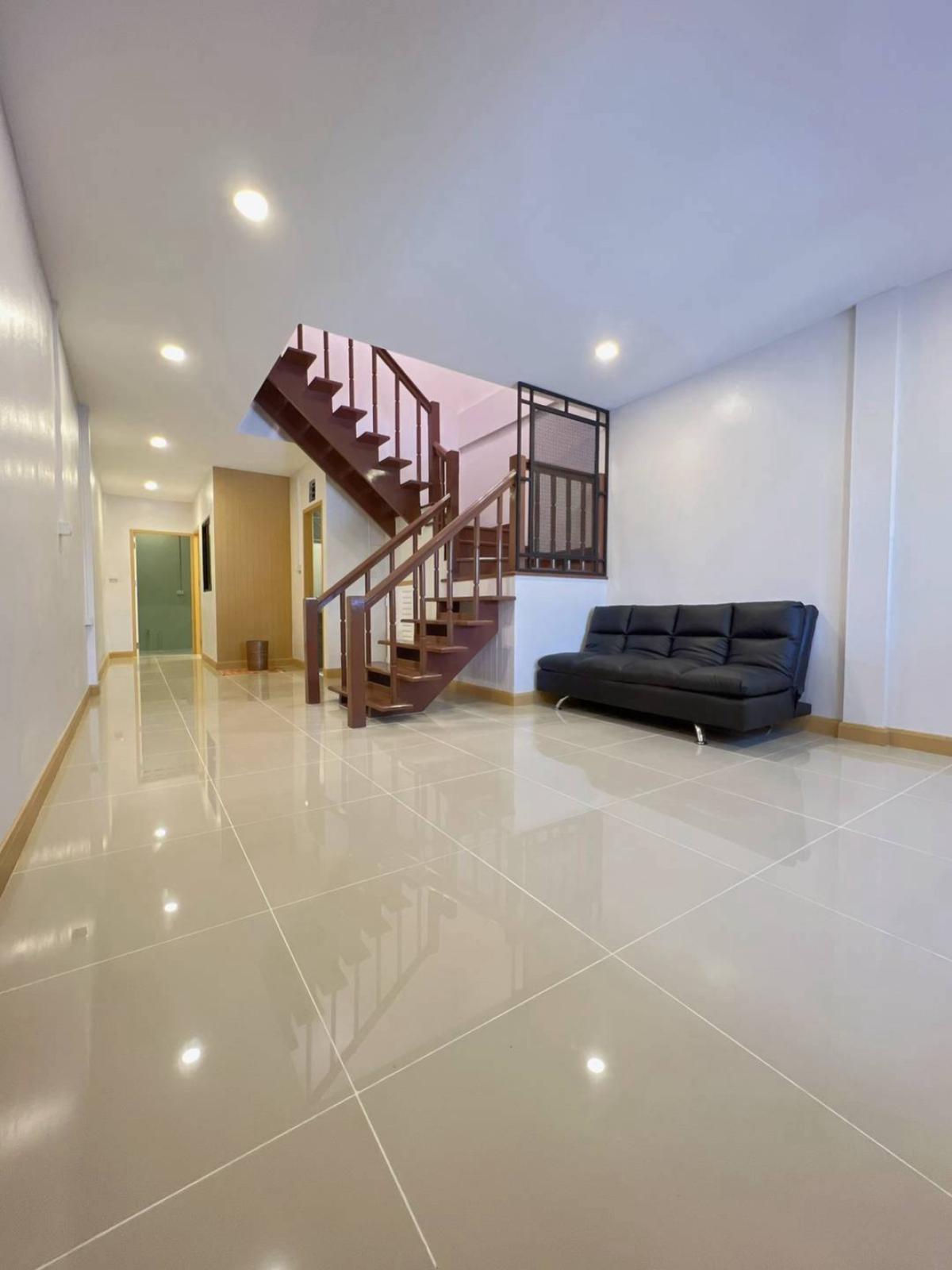 ขายทาวน์โฮมนนทบุรี บางใหญ่ บางบัวทอง : ขายทาวน์เฮ้าส์/ทาวน์โฮม  บ้านบุศรินทร์ จันทร์ทองเอี่ยม รีโนเวทใหม่ MRT-บางพลู บางรักพัฒนา บางบัวทอง นนทบุรี CX-145233