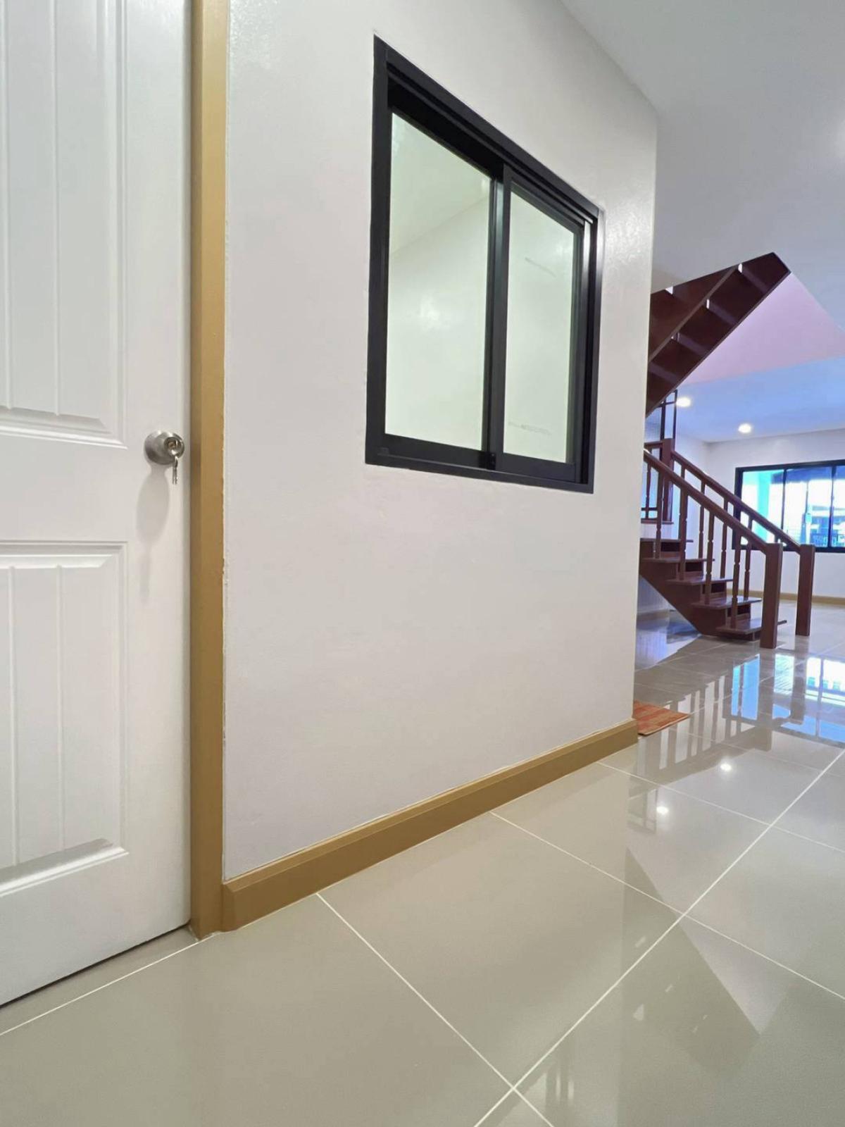 ขายทาวน์โฮมนนทบุรี บางใหญ่ บางบัวทอง : ขายทาวน์เฮ้าส์/ทาวน์โฮม  บ้านบุศรินทร์ จันทร์ทองเอี่ยม รีโนเวทใหม่ MRT-บางพลู บางรักพัฒนา บางบัวทอง นนทบุรี CX-145233