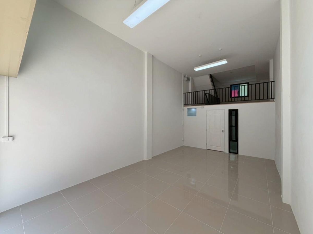 For SaleShop HouseRathburana, Suksawat : For Sale  3.5-storey commercial building, Suksawat78  ,Samutprakarn , newly renovated , Bang Chak , Phra Pradaeng , Samut Prakarn , CX-142171