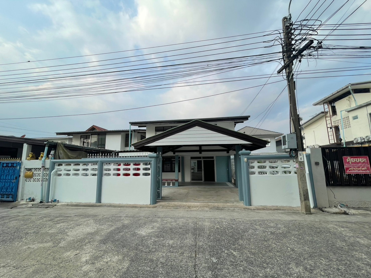 ขายบ้านแจ้งวัฒนะ เมืองทอง : ขายบ้านเดี่ยวสี่ห้องนอนสองห้องน้ำ ถนนสามัคคี นนทบุรี