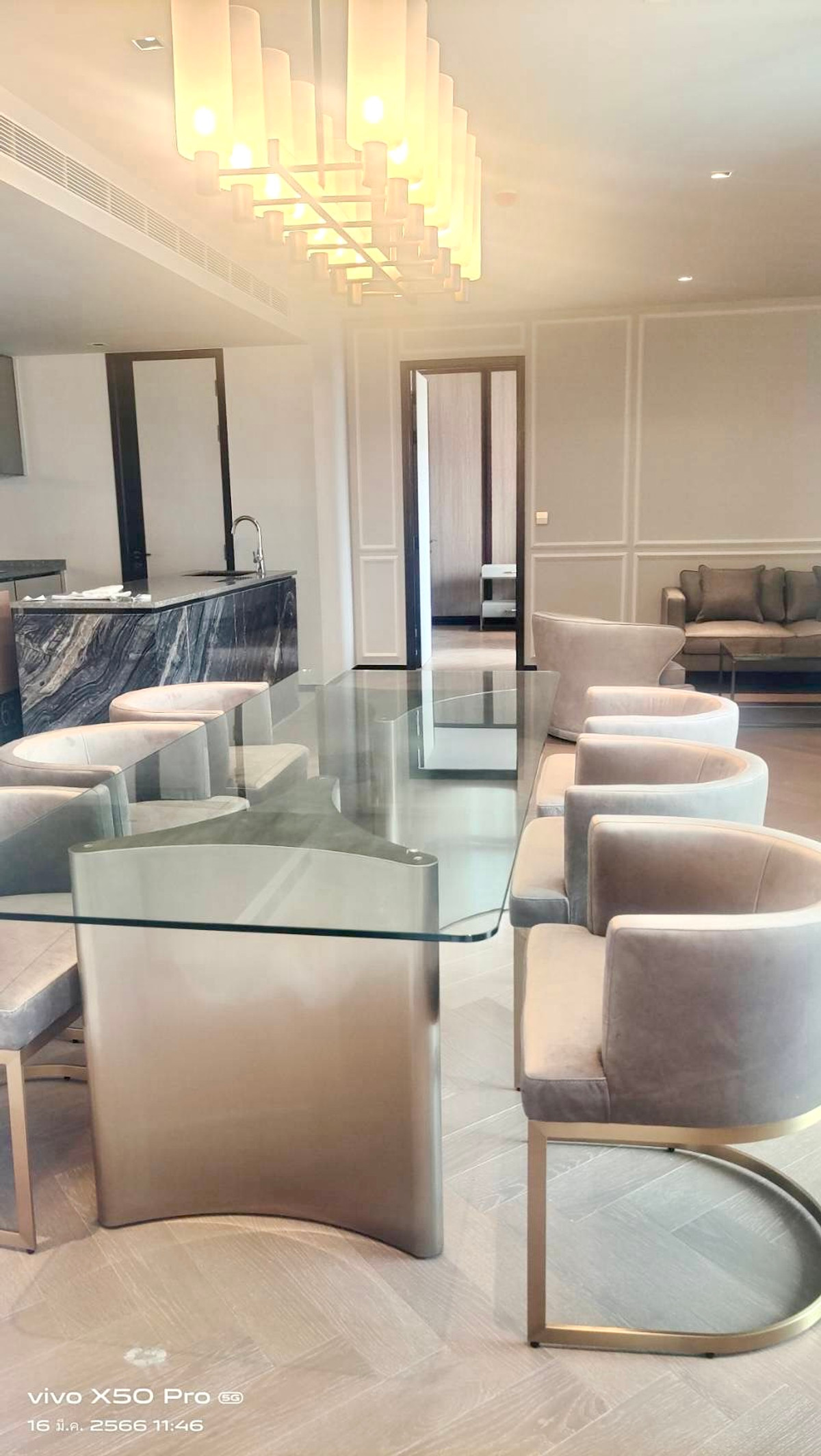 For RentCondoSukhumvit, Asoke, Thonglor : The Reserve Hideaway Sukhumvit 61: 2bed 2bath 7Fl 121.28sqm. 130,000/mth. Am: 0656199198