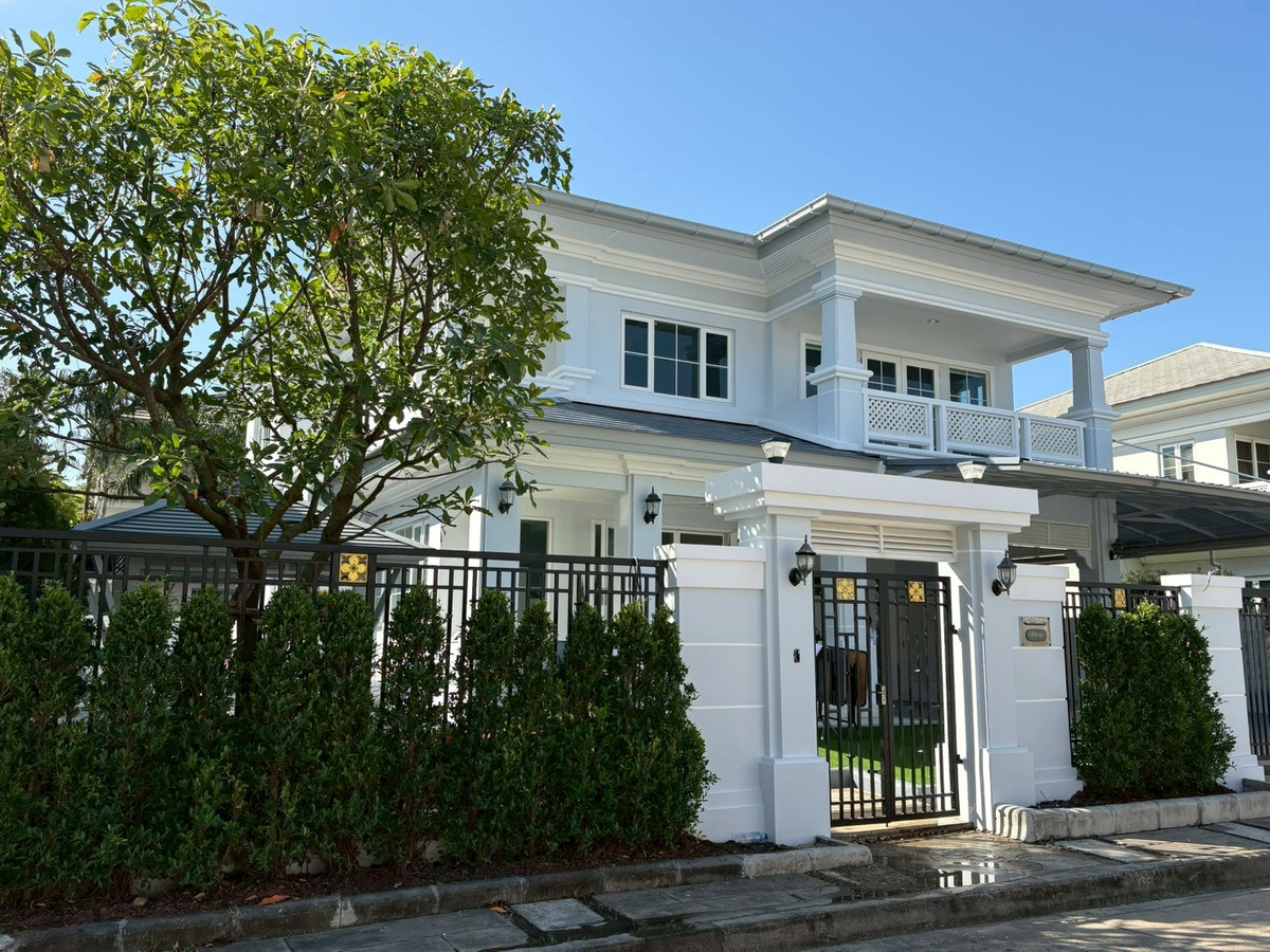 For RentHousePattanakan, Srinakarin : Luxury Detached House for Rent 