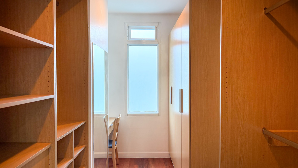 For RentSukhumvit, Asoke, Thonglor : The Verandah Sukhumvit 23 | 4 Bed 350 sq.m. Please call: 062-496-6454