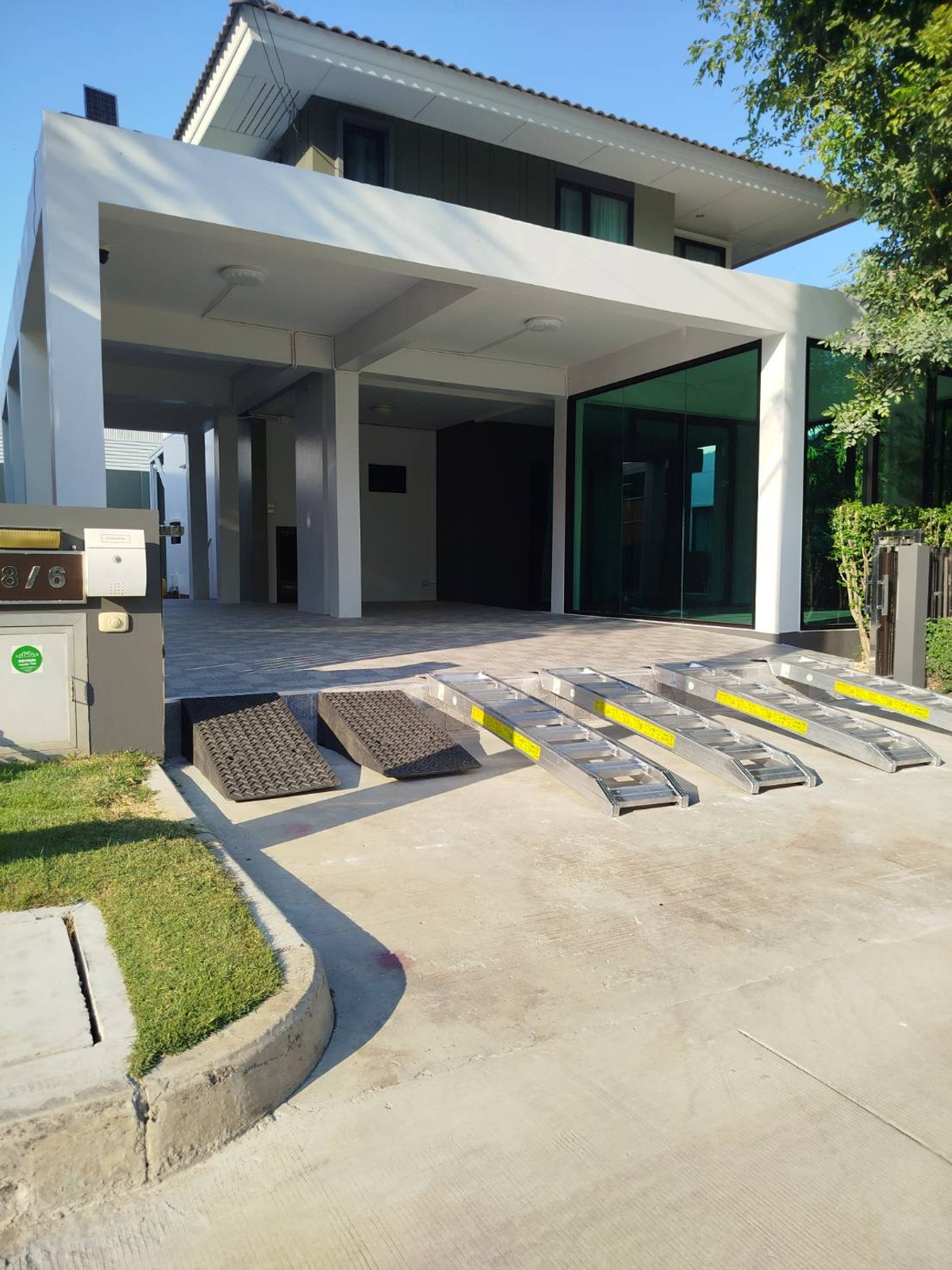 For SaleHousePathum Thani,Rangsit, Thammasat : Single house for sale, area 52 square meters, usable area 215 square meters.