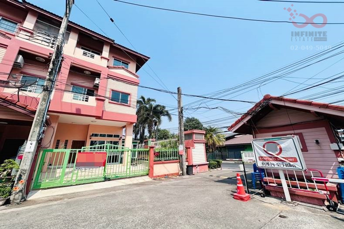 For SaleTownhomeKaset Nawamin,Ladplakao : Townhome for sale and rent, 3 floors, 44 sq m, Parinlak Chaemchan, Prasertmanukit-Nawamin 111.
