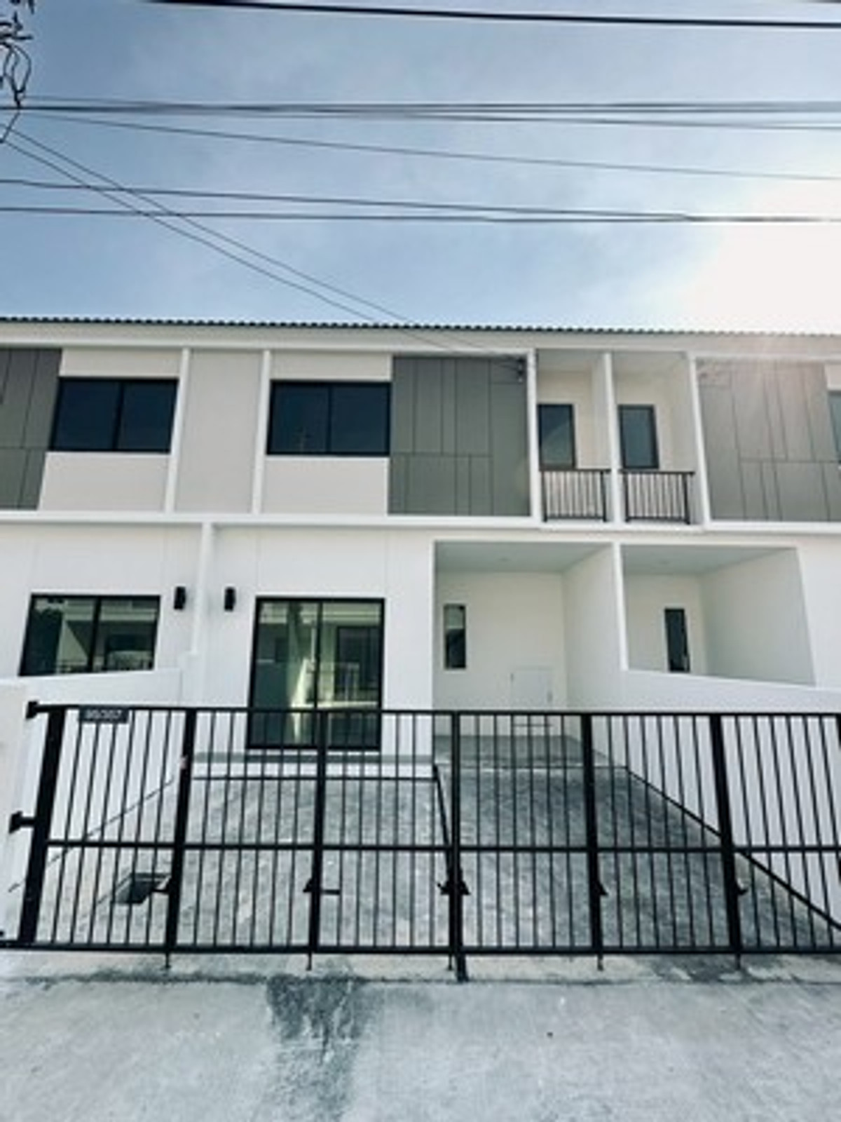 ให้เช่าทาวน์โฮมสมุทรปราการ สำโรง : svs319  ให้่เช่า  ทาวน์โฮม 2 ชั้น เดอะ คอนเนค บางนา-ศรีวารี 1 The Connect Bangna-Srivaree 1