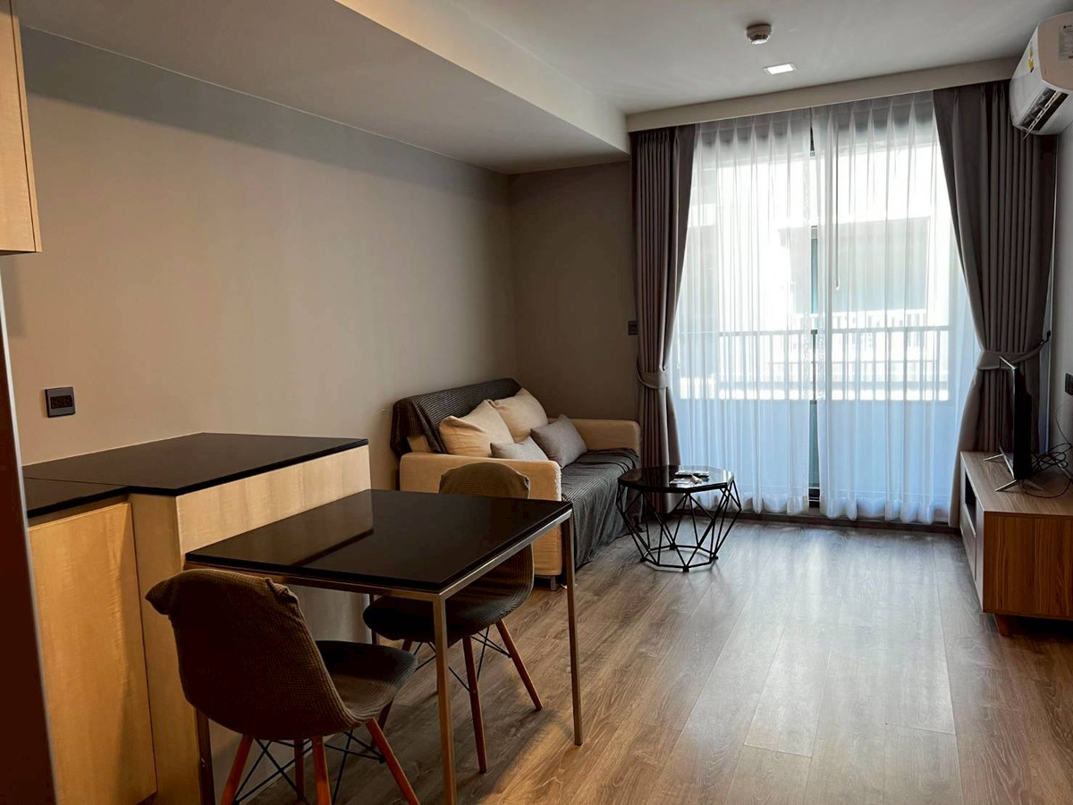 ให้เช่าคอนโดรัชดา ห้วยขวาง : for rent Maestro19 1bedroom 39 sqm. 0886382235