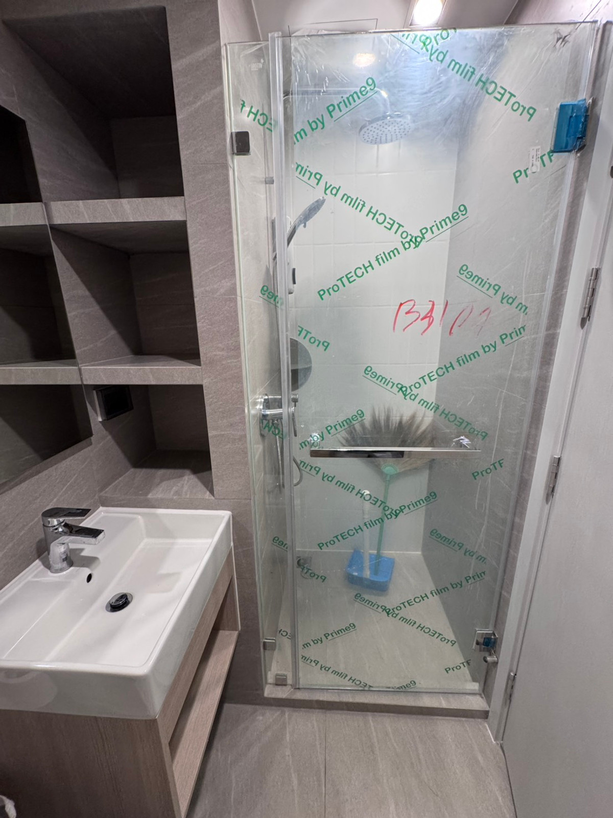 ให้เช่าคอนโดวงเวียนใหญ่ เจริญนคร : Reference Sathorn, ติด BTS Wongwianyai, ว่างพร้อมให้เช่า , ห้องใหม่ 