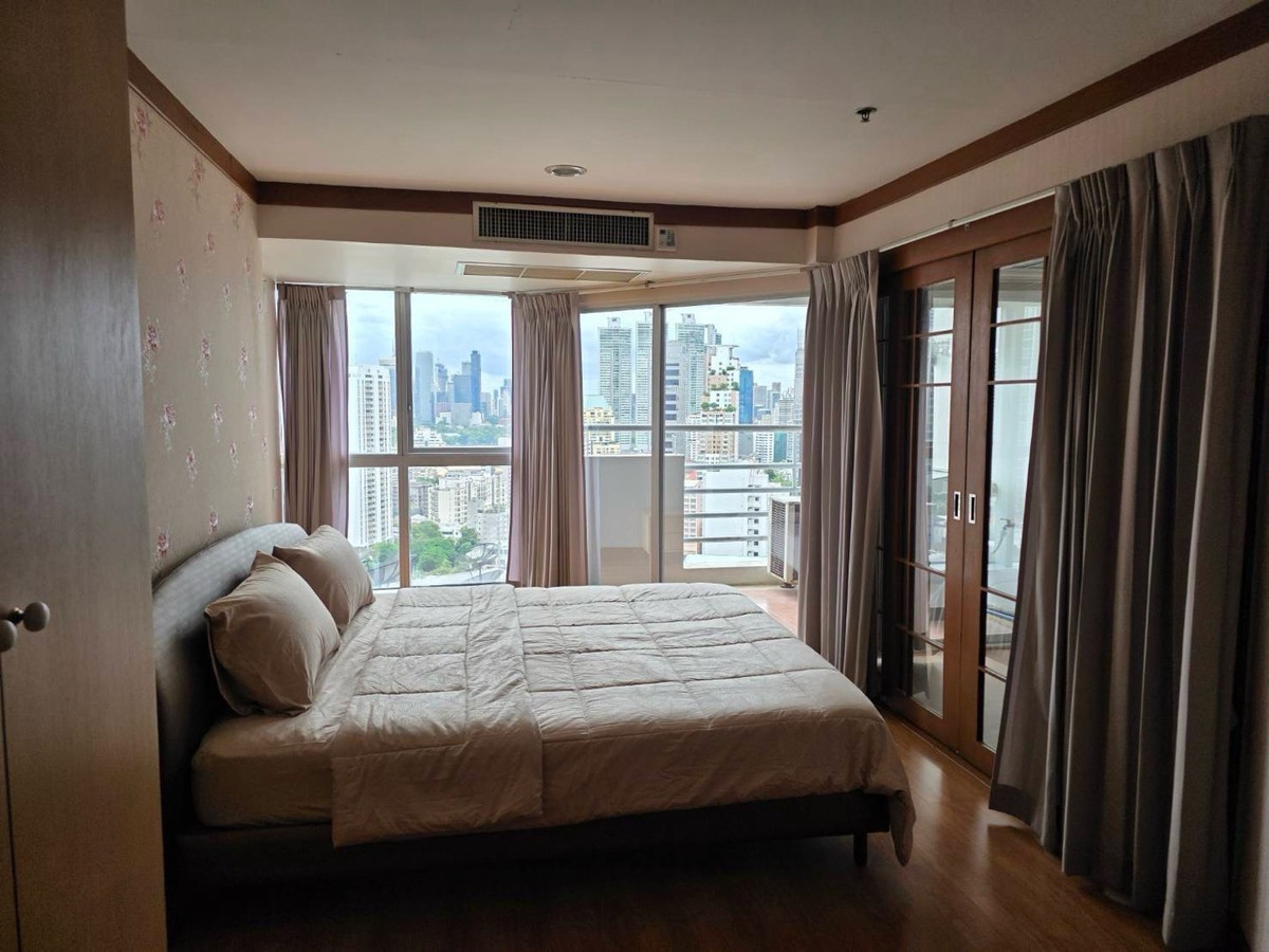 ให้เช่าคอนโดสุขุมวิท อโศก ทองหล่อ : ให้เช่า The Waterford Diamond Sukhumvit 30/1 ชั้น 25 ขนาด 52 ตร.ม. ราคา 25,000 บาท 
