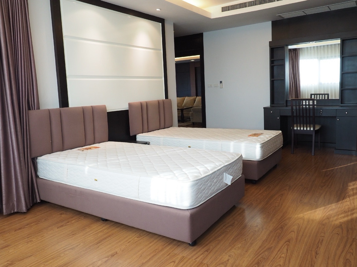 For RentCondoSathorn, Narathiwat : For rent Sathorn Garden ☎️ 0912322009