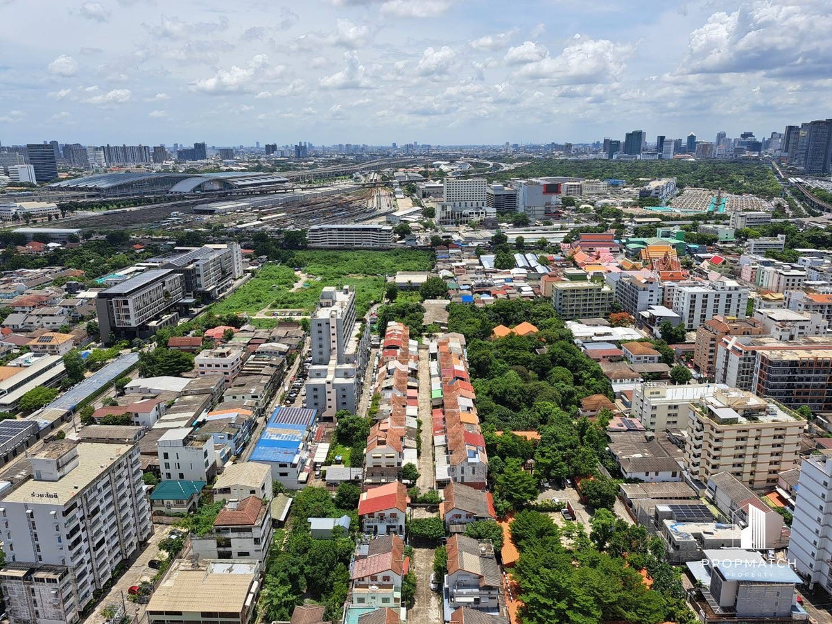 For SaleCondoSapankwai,Jatujak : ⚡️Cheapest, north direction, unblocked view⚡️The line phaholpadipat 🔥 33 Sqm 🔥 4.5 Mb If interested, contact Putter. 0928895628 line: plustor_ss💫