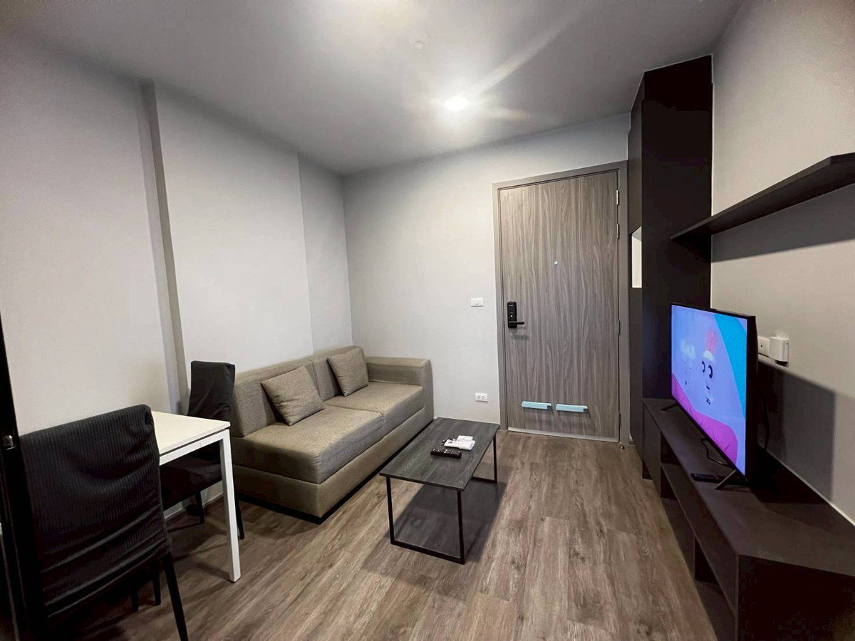 For RentCondoRama9, Petchburi, RCA : for rent Monte rama9 1bedroom 0886382235