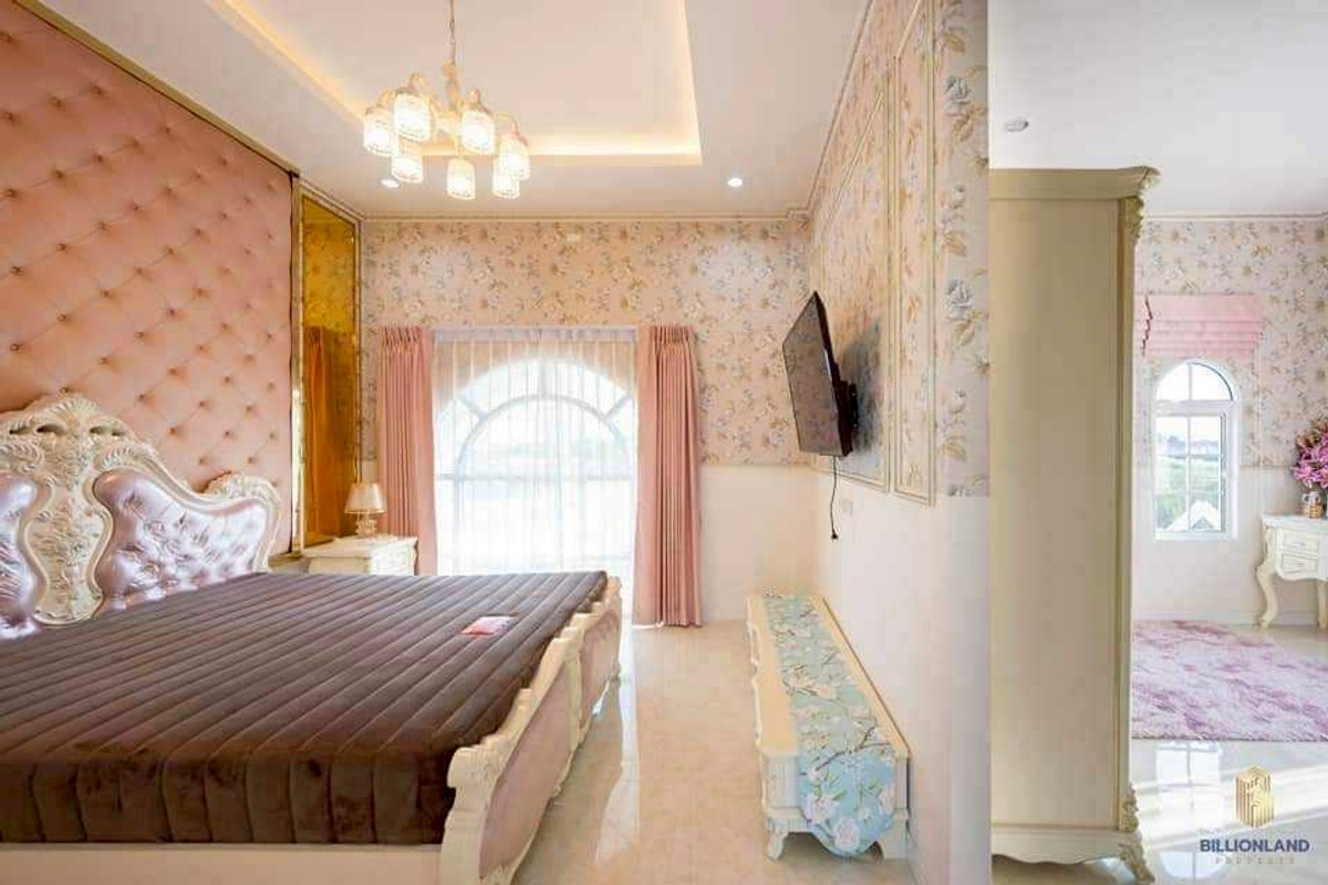 For RentHouseThaphra, Talat Phlu, Wutthakat : LTH14336 – House / Pool Villa for Rent | Ekkachai Lake Ville | Land 286 sq.wah | Usable Area 288 sqm | 4 Beds 3 Baths | Near BTS Wutthakat | 150K/Month | House with swimming pool for rent Ekkachai Lake Ville