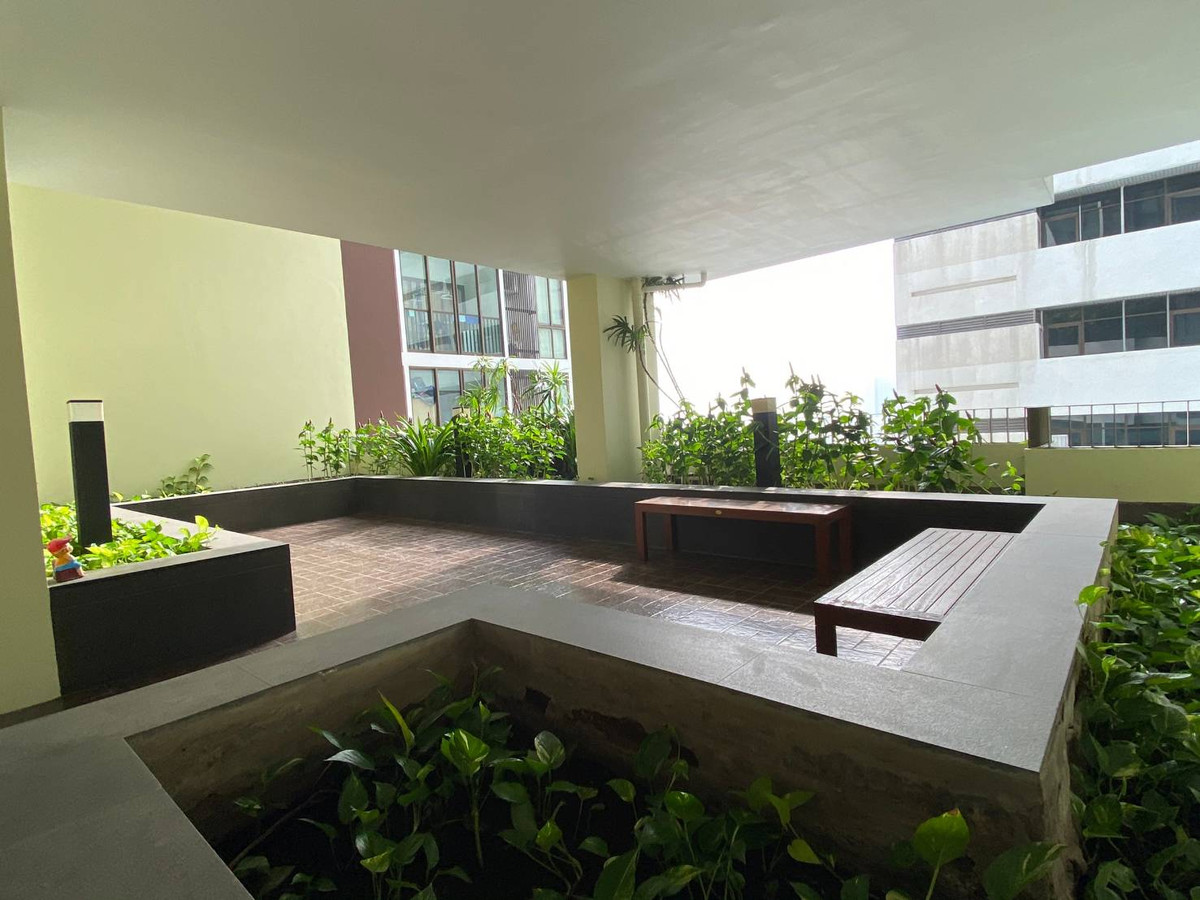 ขายคอนโดวงเวียนใหญ่ เจริญนคร : 🏠✨ ไอดีโอ สาทร - ตากสิน | ขายคอนโด 1 ห้องนอน (HBH-ST-140)