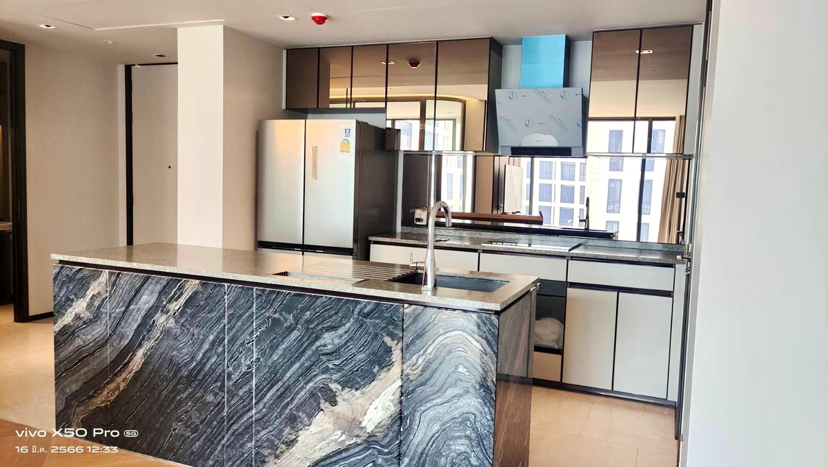 For RentCondoSukhumvit, Asoke, Thonglor : The Reserve Hideaway Sukhumvit 61: 2bed 2bath 7Fl 121.28sqm. 130,000/mth. Am: 0656199198