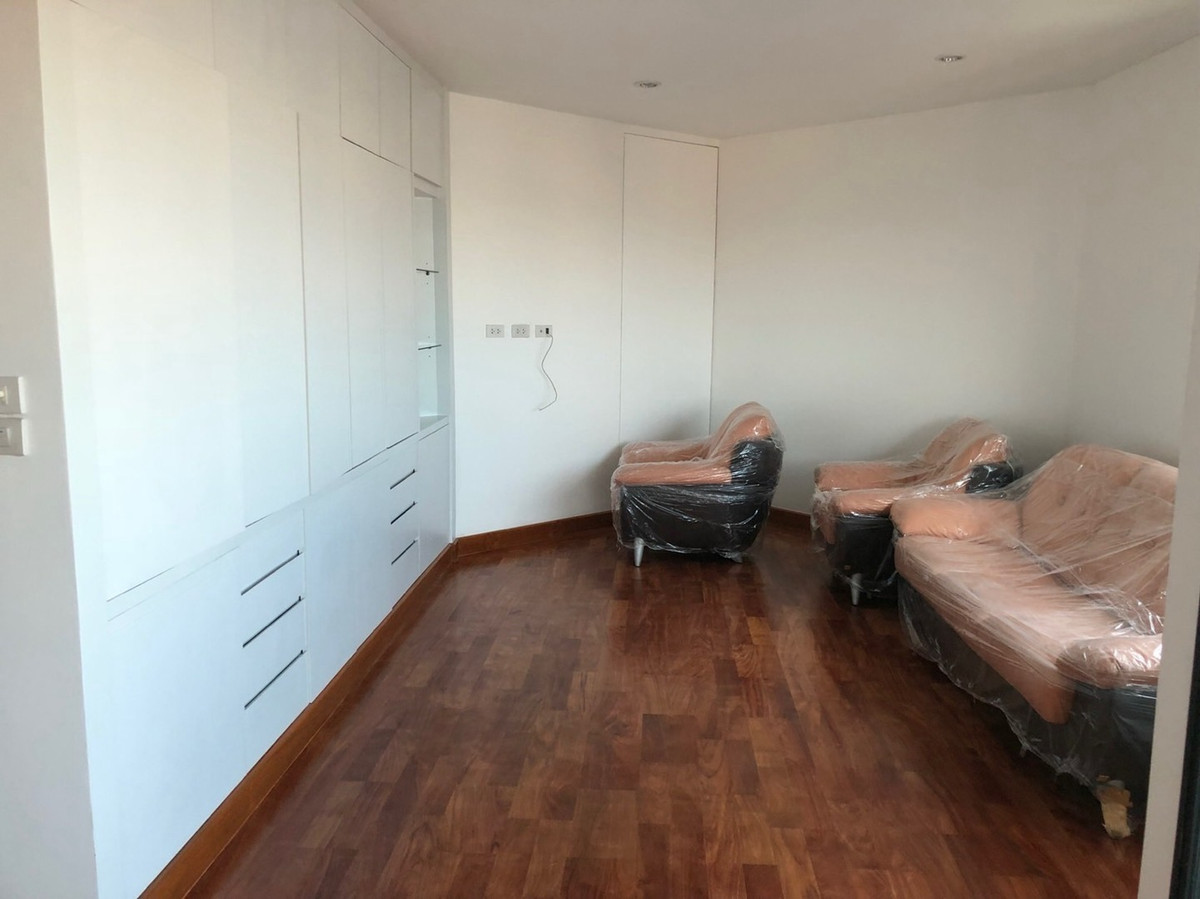 For RentCondoSathorn, Narathiwat : For rent Sathorn Garden ☎️ 0912322009