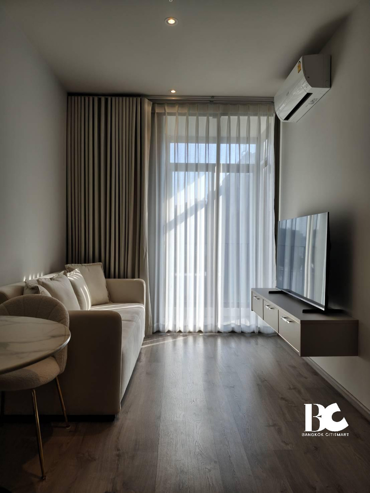 For RentCondoSukhumvit, Asoke, Thonglor : 🔥 Hot Deal 1 bedroom for rent at Rhythm ekkamai estate 🔥