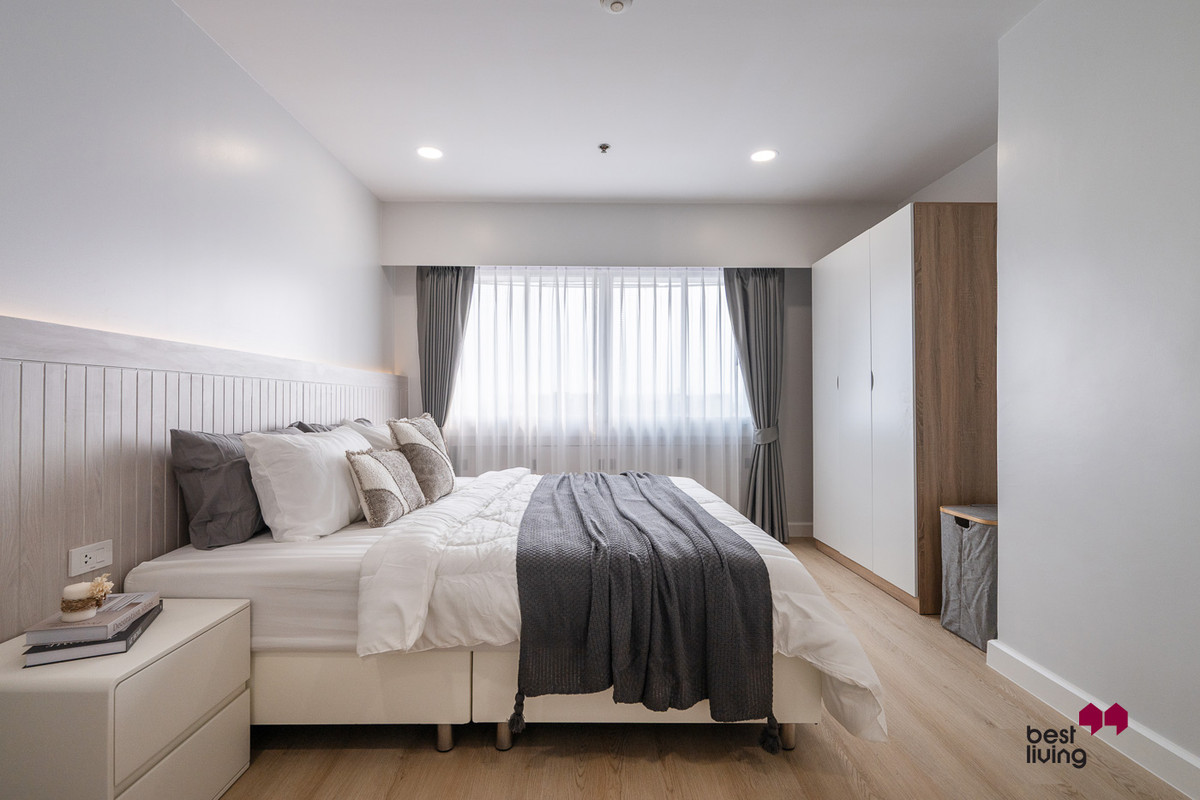 For SaleCondoChokchai 4, Ladprao 71, Ladprao 48, : Chokchai 4 Condo, near MRT, large room, 2 bedrooms, high floor, comfortable.