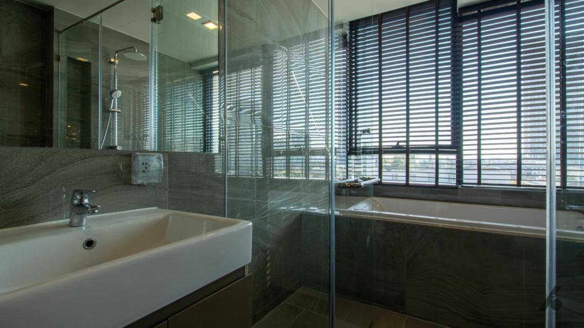 ให้เช่าคอนโดสุขุมวิท อโศก ทองหล่อ : 🔥ให้เช่าด่วน🔥ไอดีโอ คิว สุขุมวิท 36 ห้องกว้าง ตกแต่งสวยมินิมอล เฟอร์นิเจอร์ครบพร้อมเข้าอยู่ เดินทางสะดวก