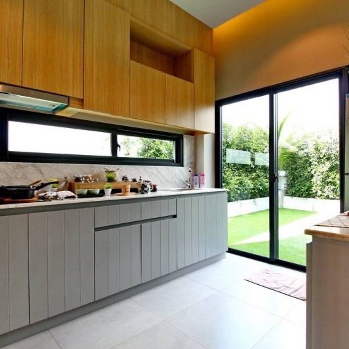 ขายทาวน์โฮมโชคชัย4 ลาดพร้าว71 : โชคชัย 4 ซอย 20 แยก 4 / 3 (ขาย), Chokchai 4 Soi 20 Yaek 4 / 3 Bedrooms (FOR SALE) TPM322