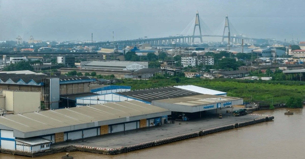ให้เช่าโกดังสมุทรปราการ สำโรง : ให้เช่า 🏗️🚢⚓️ คลังสินค้า 3,600 ตร.ม. และท่าเทียบเรือ สำโรง ถ.ปู่เจ้าสมิงพราย (ติดแม่น้ำเจ้าพระยา) จบครบที่เดียว 📦🇨🇳 คลังสินค้าพร้อมท่าเรือ 