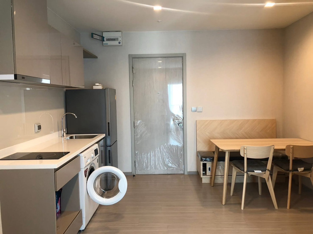 ให้เช่าคอนโดอ่อนนุช อุดมสุข : ให้เช่า  Life Sukhumvit 62 
ชั้น 9 ขนาด 36 ตร.ม. 1 ห้องนอน 1 ห้องน้ำ ราคา 18,000 บาท ใกล้บีทีเอส บางจาก 🚝
