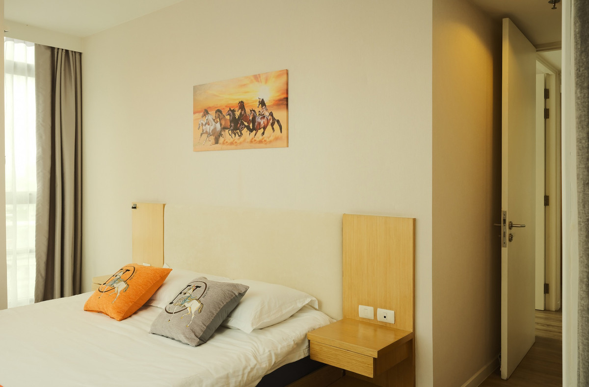 ขายคอนโดสีลม ศาลาแดง บางรัก : 🏠✨ ไซมิส สุรวงศ์ | ขายคอนโด 3 ห้องนอน (HBH-ST-146)