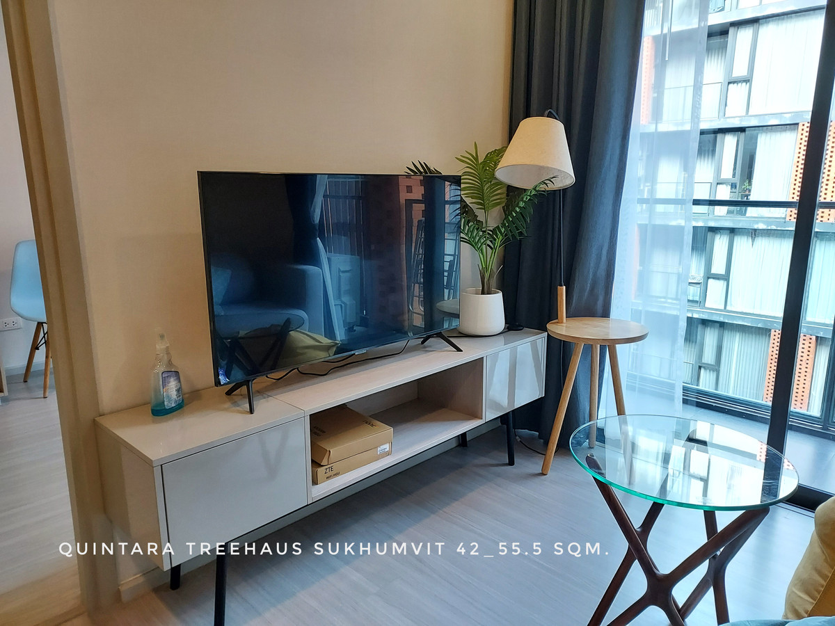 For RentCondoSukhumvit, Asoke, Thonglor : 🎉Available now, 2 bedrooms for rent at Quintara Treehaus Sukhumvit 42 with pool view.
