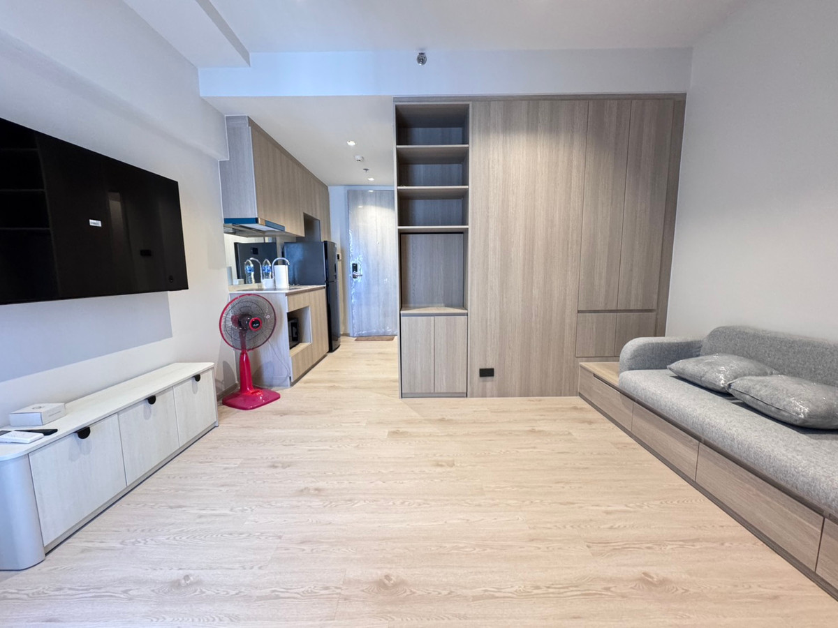 ให้เช่าคอนโดวงเวียนใหญ่ เจริญนคร : Reference Sathorn, ติด BTS Wongwianyai, ว่างพร้อมให้เช่า , ห้องใหม่ 