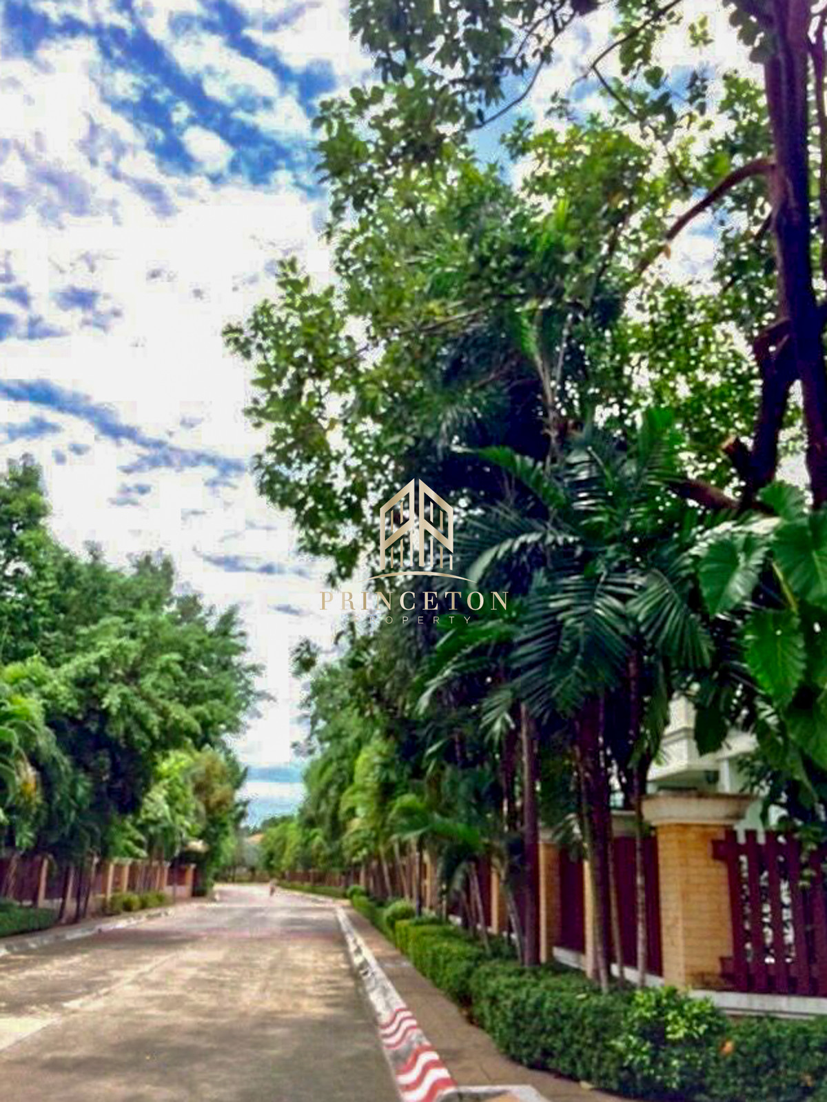 บ้านบางนา แบริ่ง ลาซาล : ขายหรือให้เช่าบ้านหรู พฤกษ์ภิรมย์ รีเจ้นท์ สุขุมวิท 📞092-4252445 Prukpirom Regent Sukhumvit