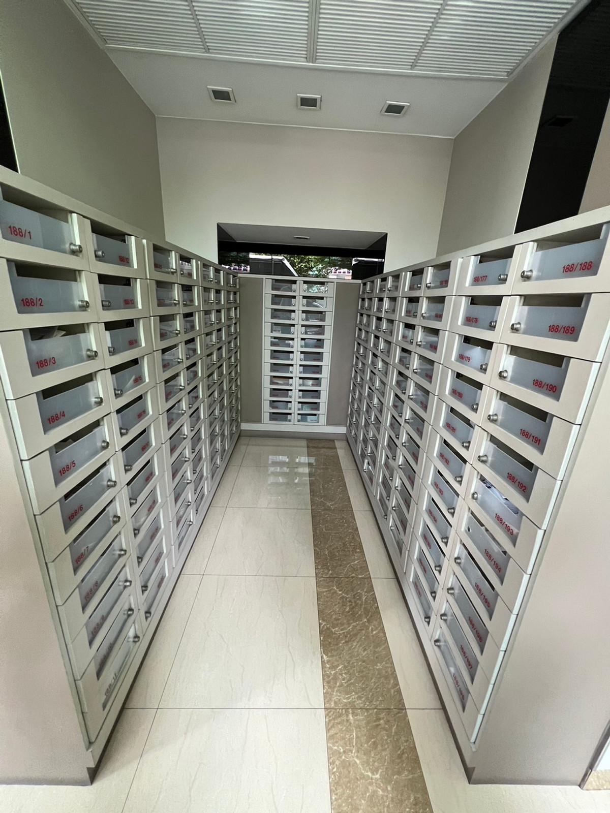 ขายคอนโดสยาม จุฬา สามย่าน : 🏠✨ เวอร์ทิค พระราม 4 – สยาม | ขายคอนโด 2 ห้องนอน (HBH-ST-138)