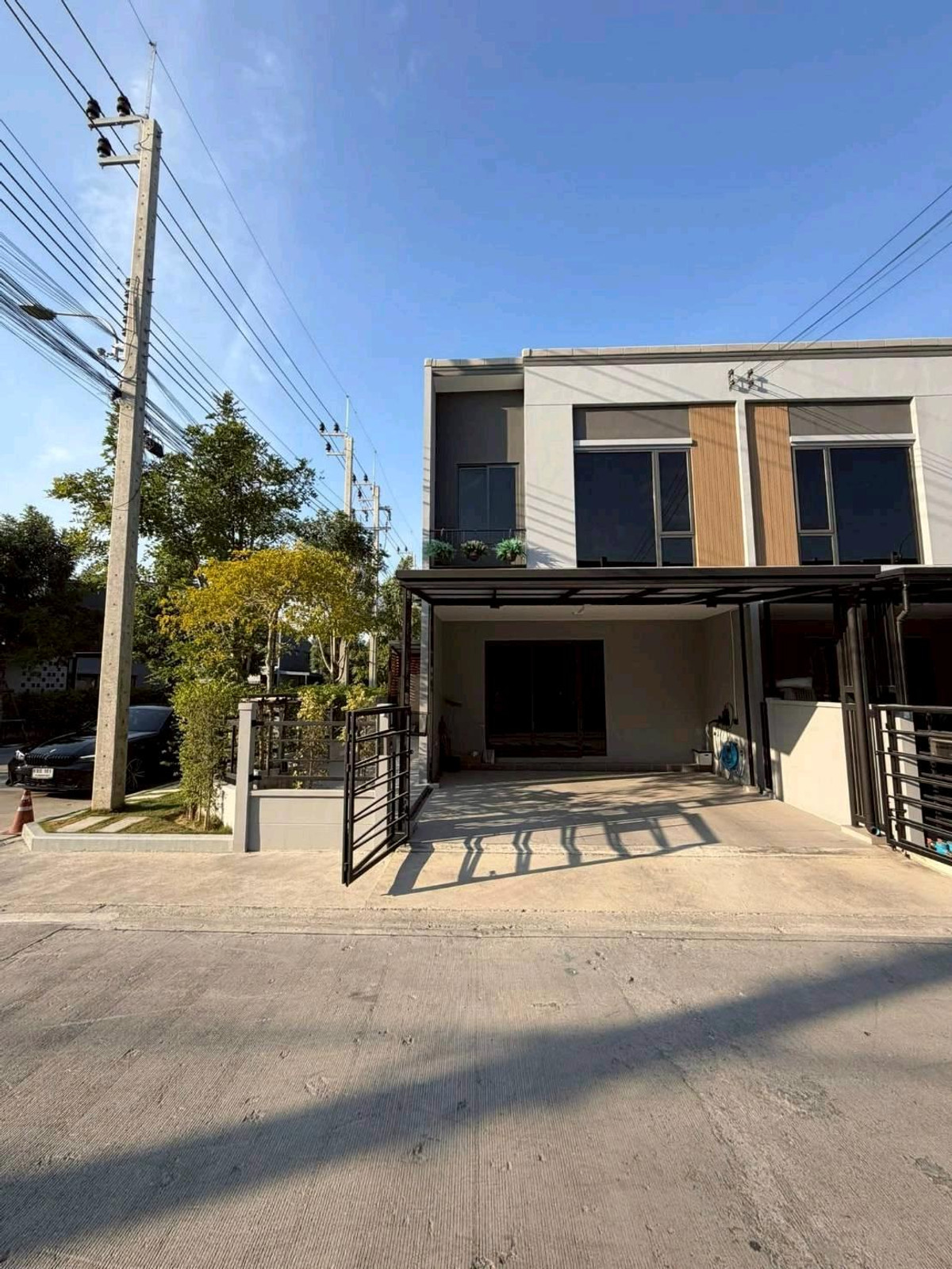 ให้เช่าทาวน์โฮมบางนา แบริ่ง ลาซาล : 🐩🐕‍🦺ให้เช่า Pleno สุขุมวิท–บางนา 2✅ รับชาวต่างชาติ 🐶🐱 เลี้ยงสุนัขและแมวได้