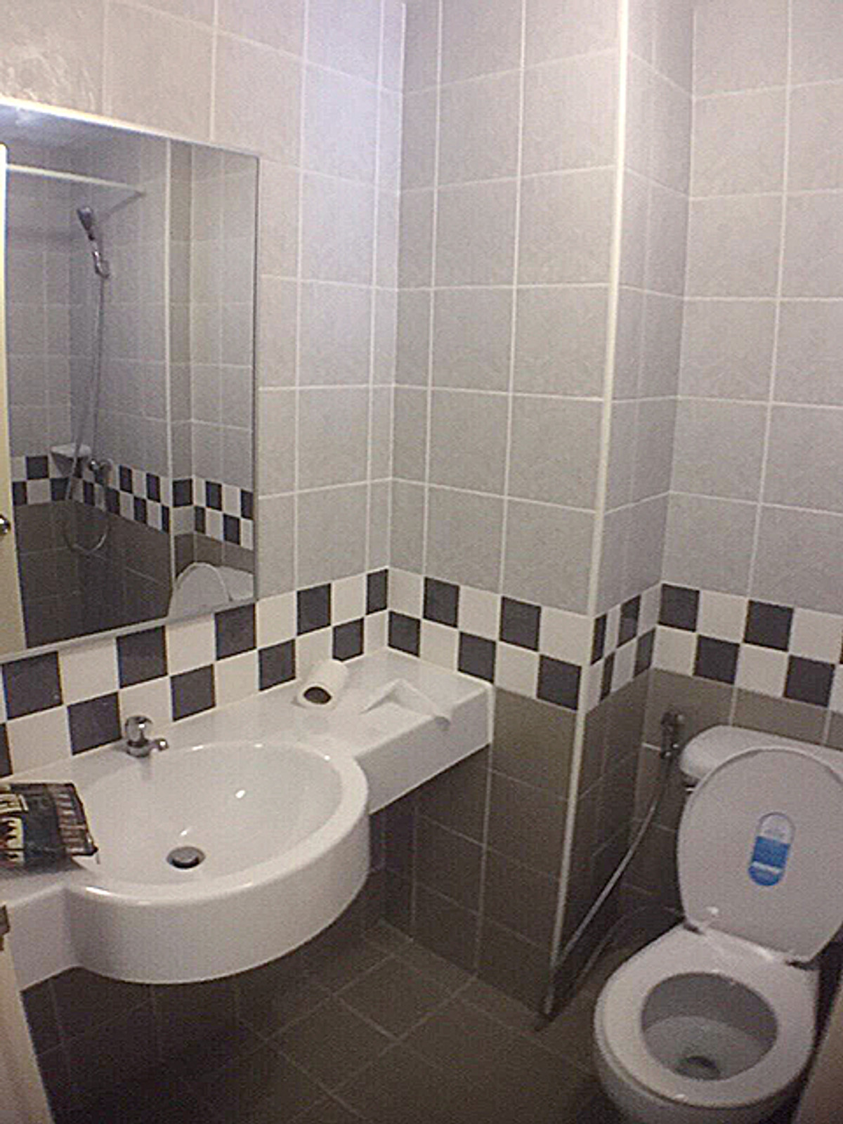 For SaleCondoRattanathibet, Sanambinna : Urgent sale! Lumpini Condo Town Rattanathibet, good condition, good price, 28 sq m, Building C2, 7th floor.