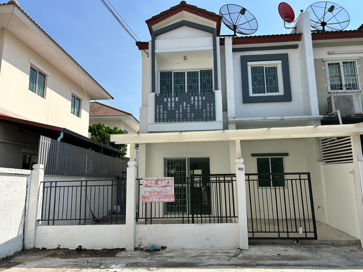 ขายทาวน์โฮมบางแค เพชรเกษม : <ขาย> Hot ทาวน์เฮ้าส์ 2ชั้น หลังริม Private ทำเลดี เดินทางสะดวกใกล้ถนนหลายเส้น