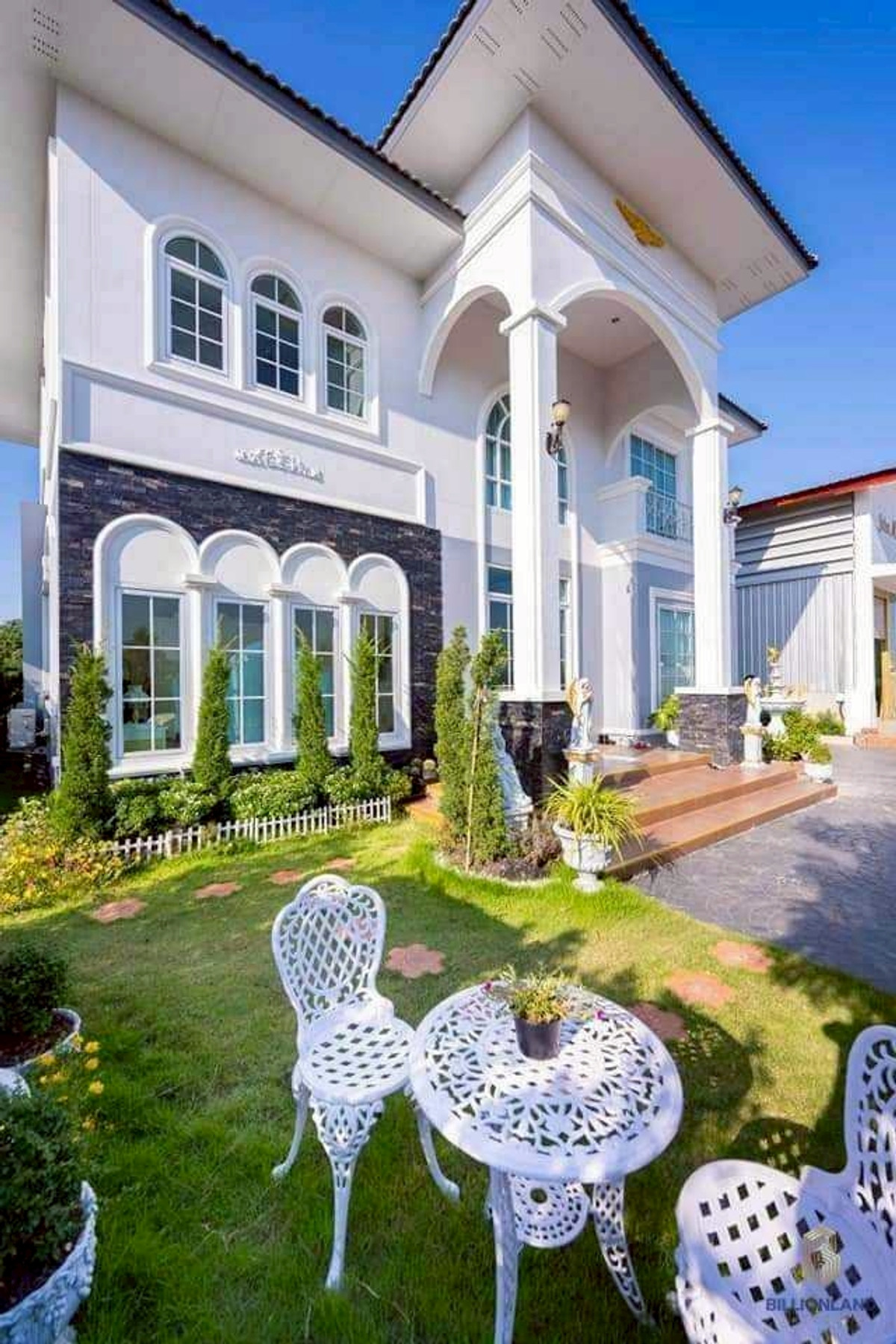 For RentHouseThaphra, Talat Phlu, Wutthakat : LTH14336 – House / Pool Villa for Rent | Ekkachai Lake Ville | Land 286 sq.wah | Usable Area 288 sqm | 4 Beds 3 Baths | Near BTS Wutthakat | 150K/Month | House with swimming pool for rent Ekkachai Lake Ville