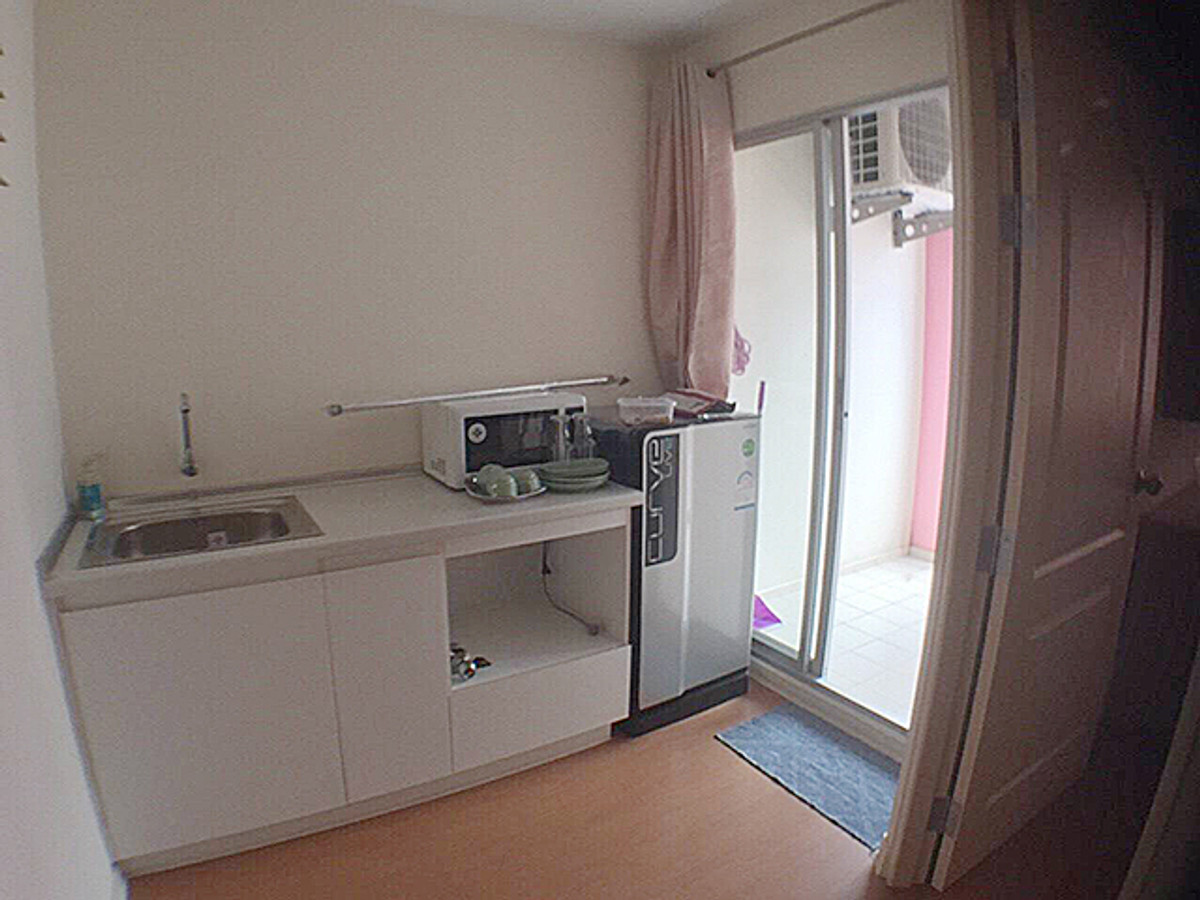 For SaleCondoRattanathibet, Sanambinna : Urgent sale! Lumpini Condo Town Rattanathibet, good condition, good price, 28 sq m, Building C2, 7th floor.