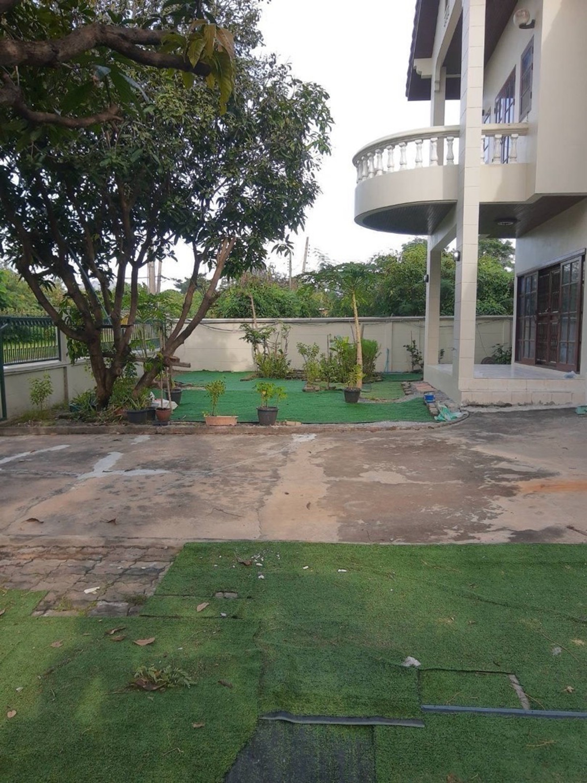 For RentHouseMin Buri, Romklao : Single house for rent Nakarin Garden Romklao
Romklao Road 19/1 Lat Krabang, Bangkok, rent 18,000 baht / month