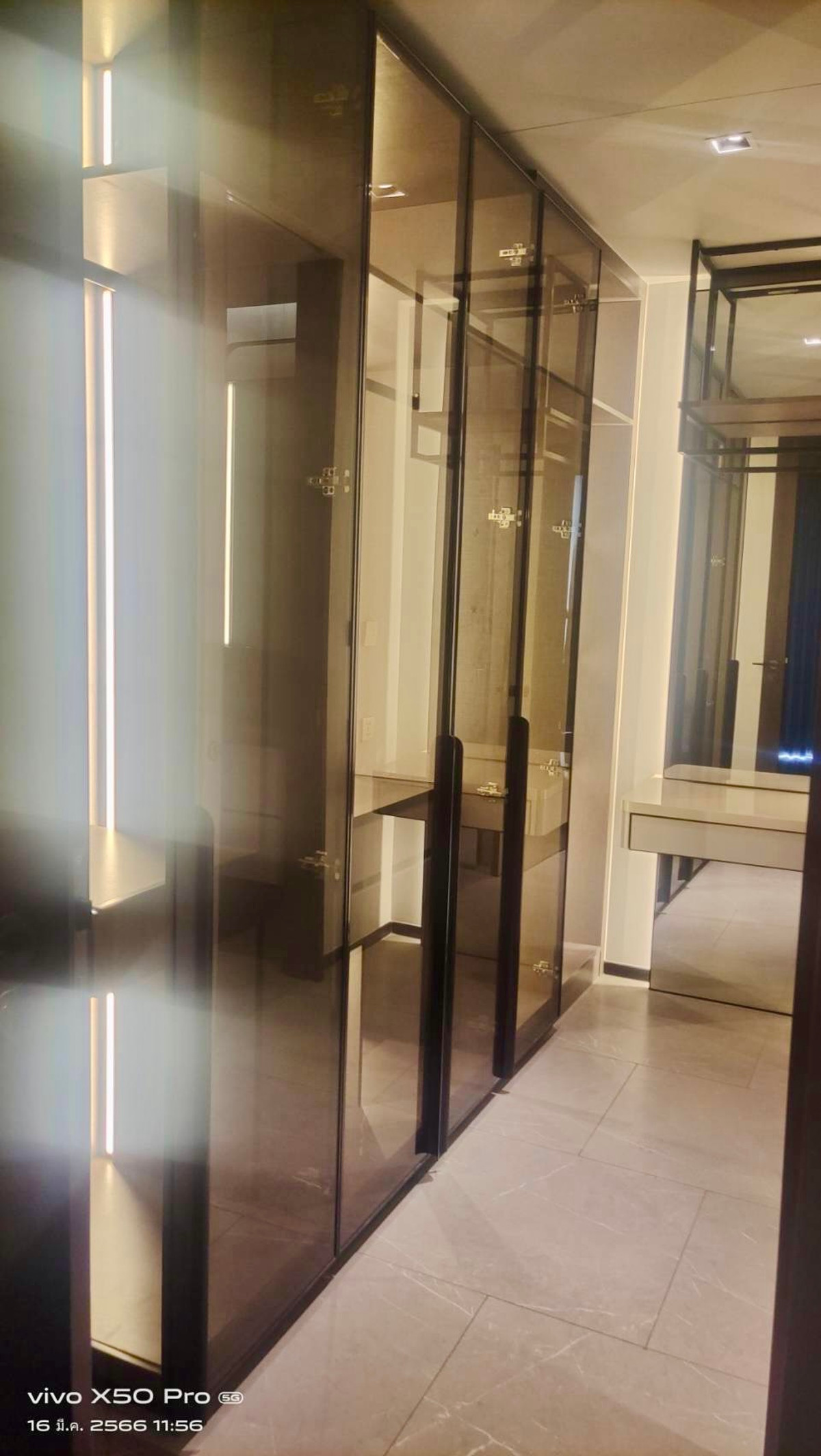 For RentCondoSukhumvit, Asoke, Thonglor : The Reserve Hideaway Sukhumvit 61: 2bed 2bath 7Fl 121.28sqm. 130,000/mth. Am: 0656199198