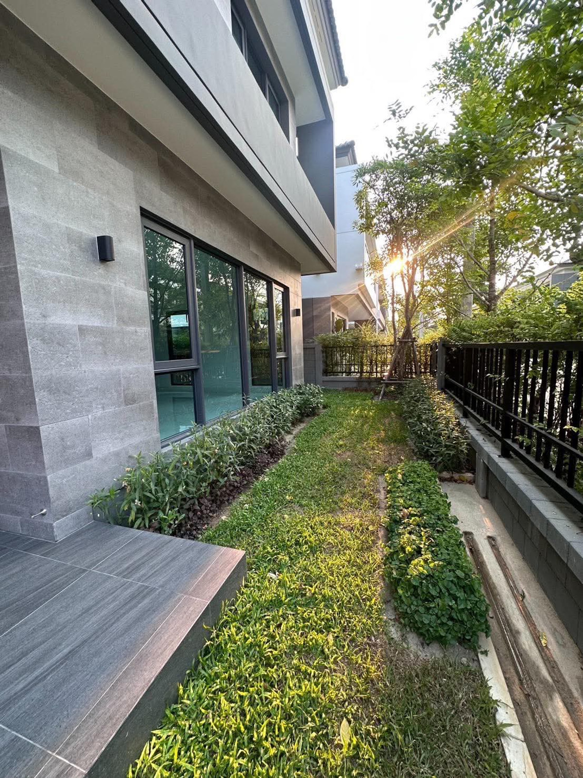 ให้เช่าบ้านนวมินทร์ รามอินทรา : เดอะ ซิตี้ วัชรพล / 4 ห้องนอน (เช่า), The City Watcharapol / 4 Bedrooms (FOR RENT) TAN867