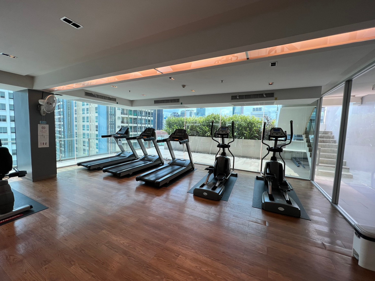 ขายคอนโดสยาม จุฬา สามย่าน : 🏠✨ เวอร์ทิค พระราม 4 – สยาม | ขายคอนโด 2 ห้องนอน (HBH-ST-138)