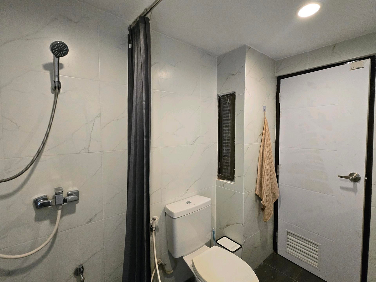 For RentCondoNana, North Nana,Sukhumvit13, Soi Nana : Room for rent 1 Bedroom