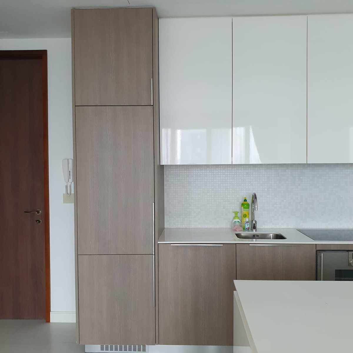 For RentCondoWitthayu, Chidlom, Langsuan, Ploenchit : 🏠✨ 185 Ratchadamri | 1-Bedroom Condo for Rent (HBH-ST-139)