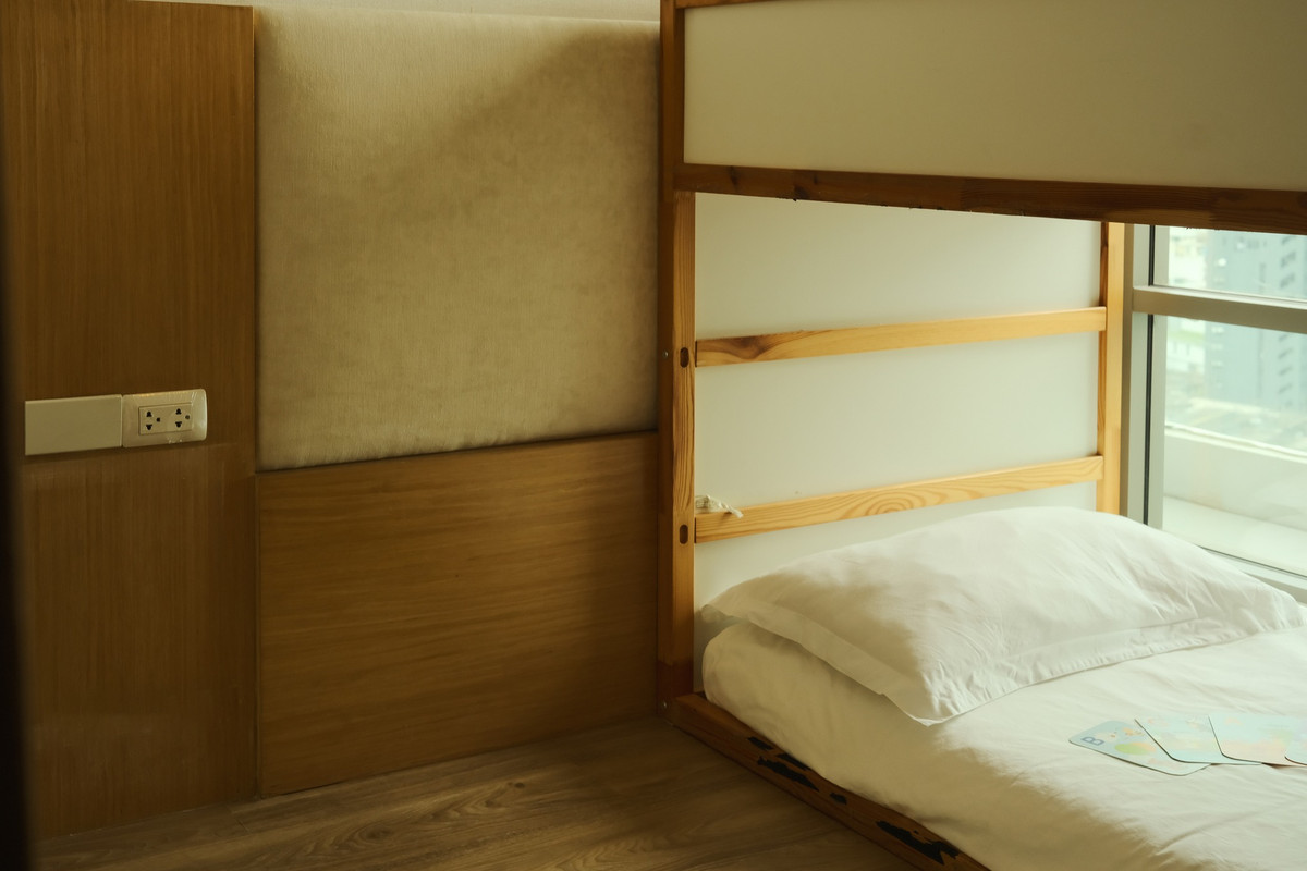 ขายคอนโดสีลม ศาลาแดง บางรัก : 🏠✨ ไซมิส สุรวงศ์ | ขายคอนโด 3 ห้องนอน (HBH-ST-146)