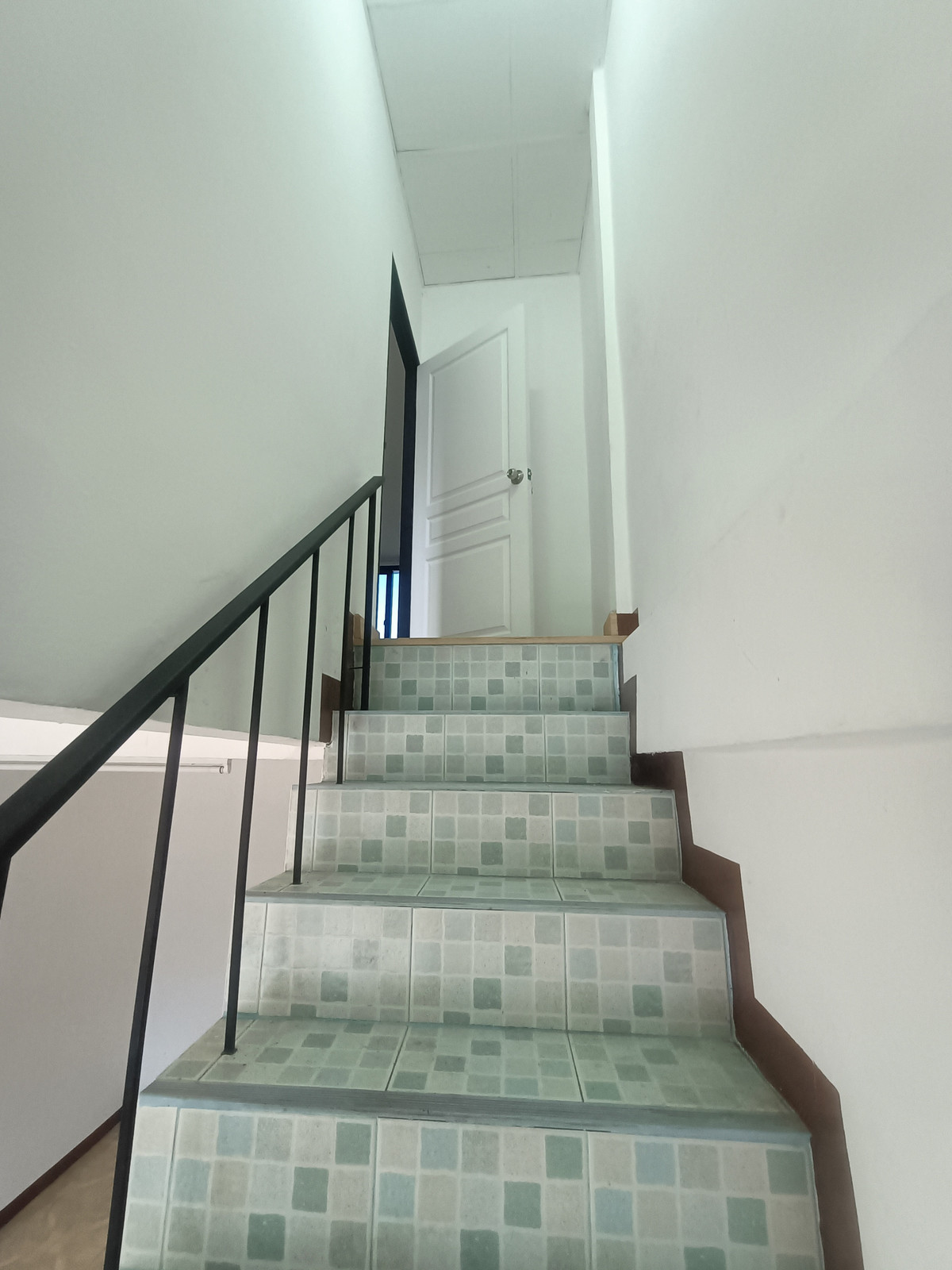 Shop HouseBang kae, Phetkasem : For sale/rent, 3-story commercial building, Phetkasem 38, next to Siam University.