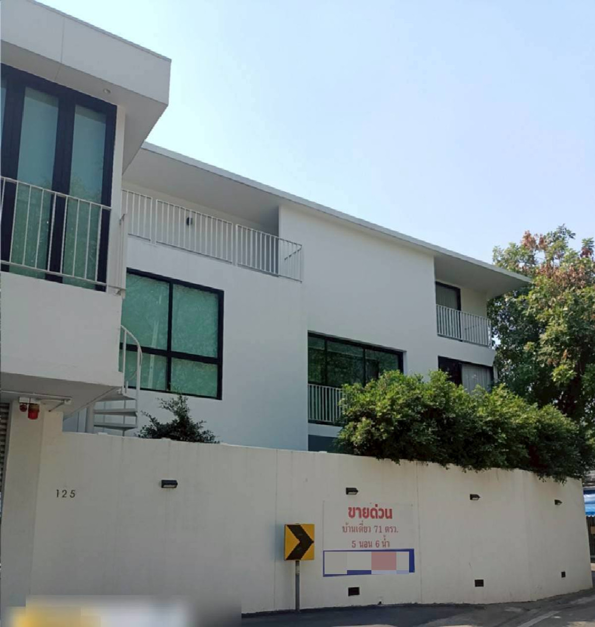 For SaleHouseLadprao101, Happy Land, The Mall Bang Kapi : CS170 Urgent!! Luxury house for sale, good price Located in a prime location Convenient travel, Soi Lat Phrao 94.