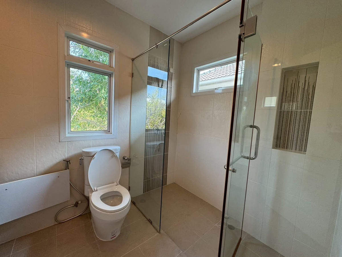 ให้เช่าบ้านนวมินทร์ รามอินทรา : ให้เช่าบ้านเดี่ยว หมู่บ้านบางกอก บูเลอวาร์ด รัชดา–รามอินทรา 2 ใกล้ห้างแฟชั่นไอส์แลนด์เพียง 5 นาที 