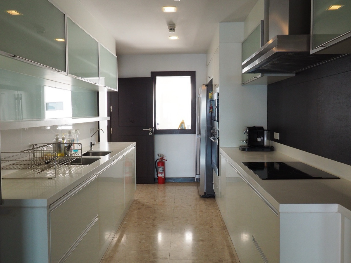 For RentCondoSathorn, Narathiwat : For rent Sathorn Garden ☎️ 0912322009