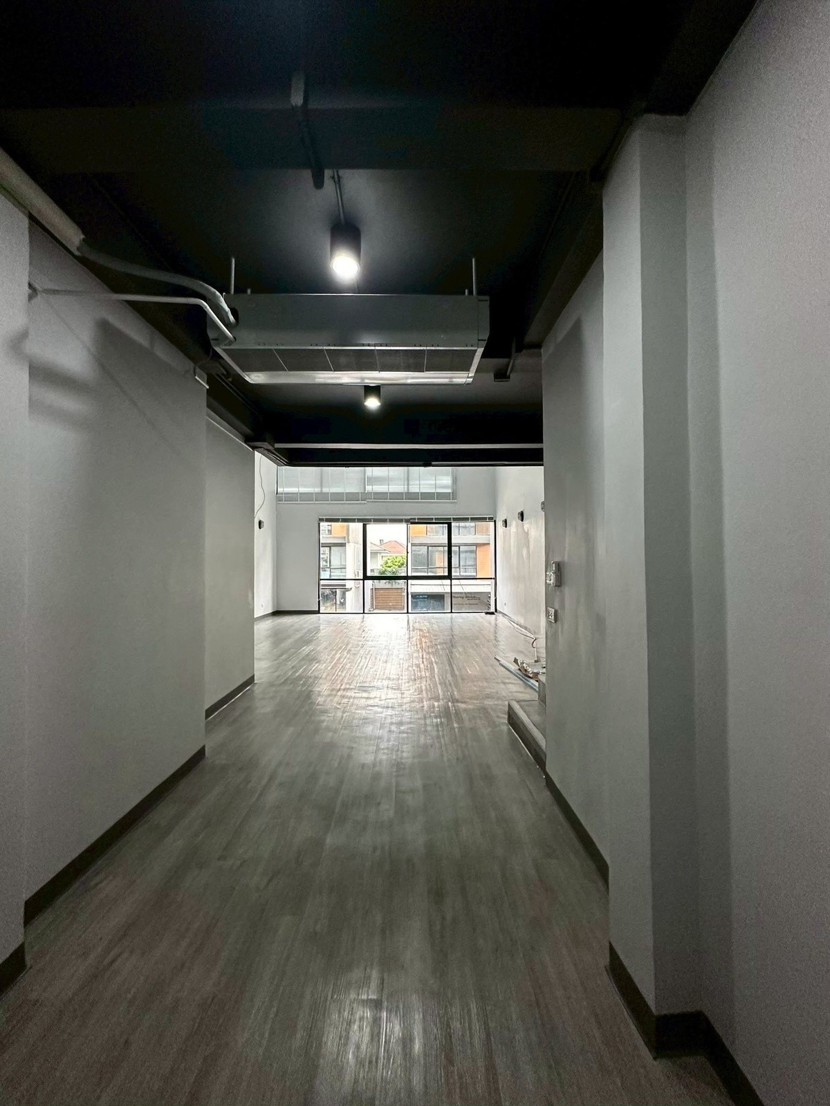 For RentHome OfficeOnnut, Udomsuk : Home office for rent Modern loft style sukhumvit 77 onnut ( SPSEVE1691 )