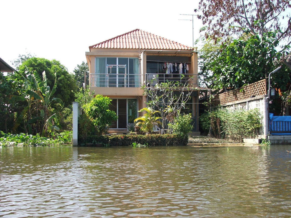 ขายบ้านพุทธมณฑล ศาลายา : ขายบ้านริมแม่น้ำท่าจีน นครชัยศรี ใกล้เซ็นทรัลศาลายา