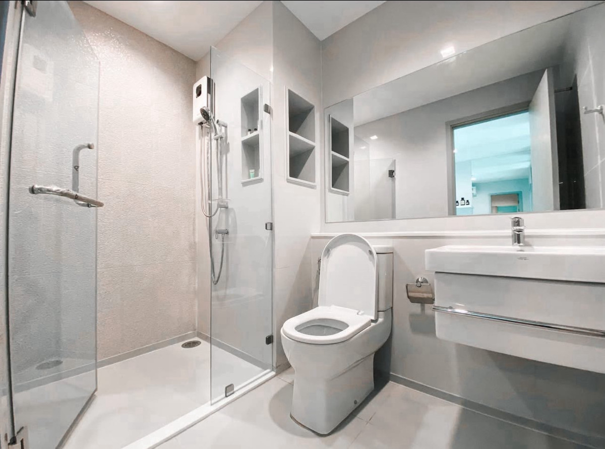 ให้เช่าคอนโดอ่อนนุช อุดมสุข : ให้เช่า  Life Sukhumvit 62 
ชั้น 14ขนาด 30 ตร.ม. 1 ห้องนอน 1 ห้องน้ำ ราคา 15,000 บาท🔥 